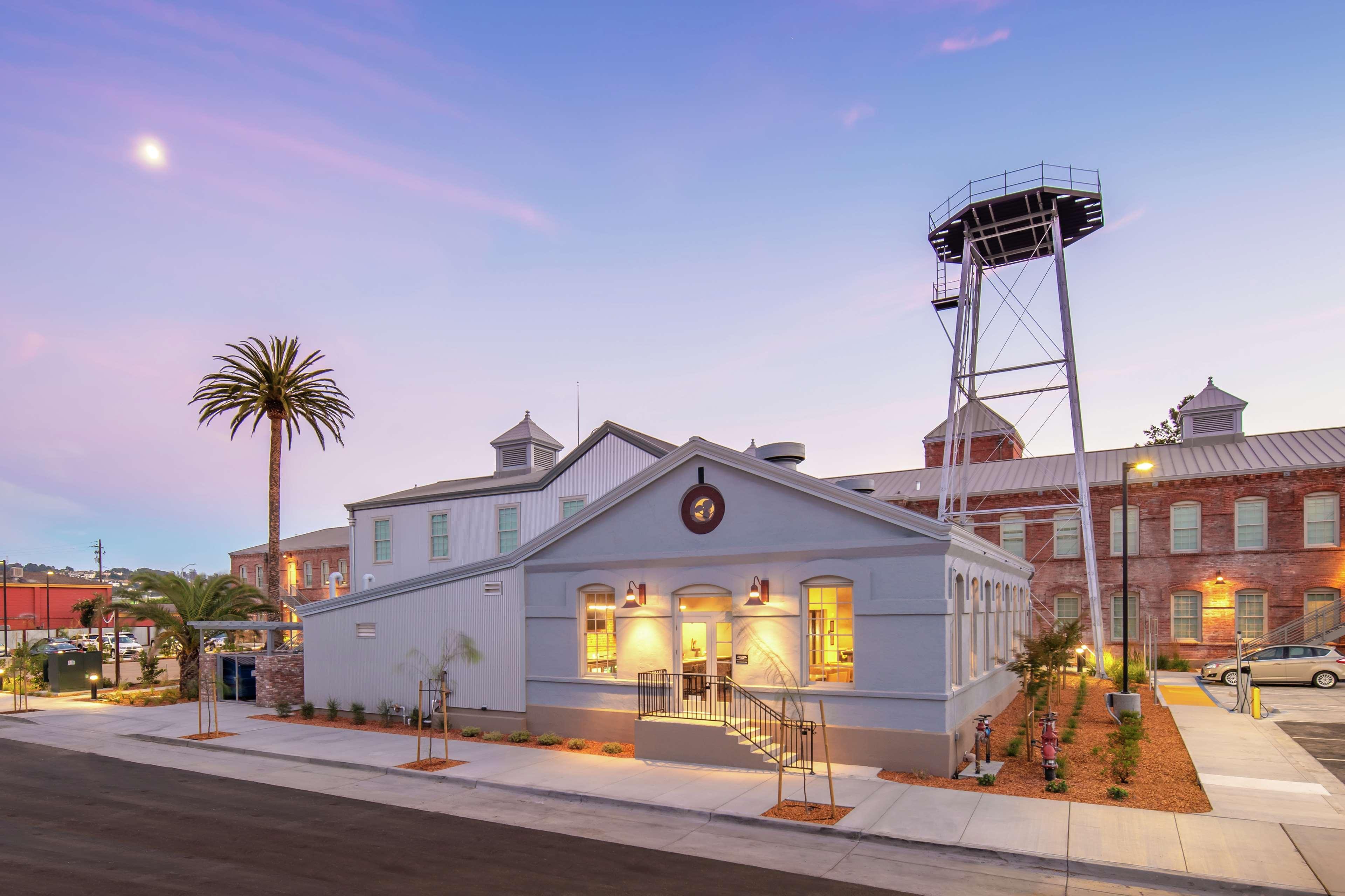 Hampton Inn Petaluma, Ca Exterior photo